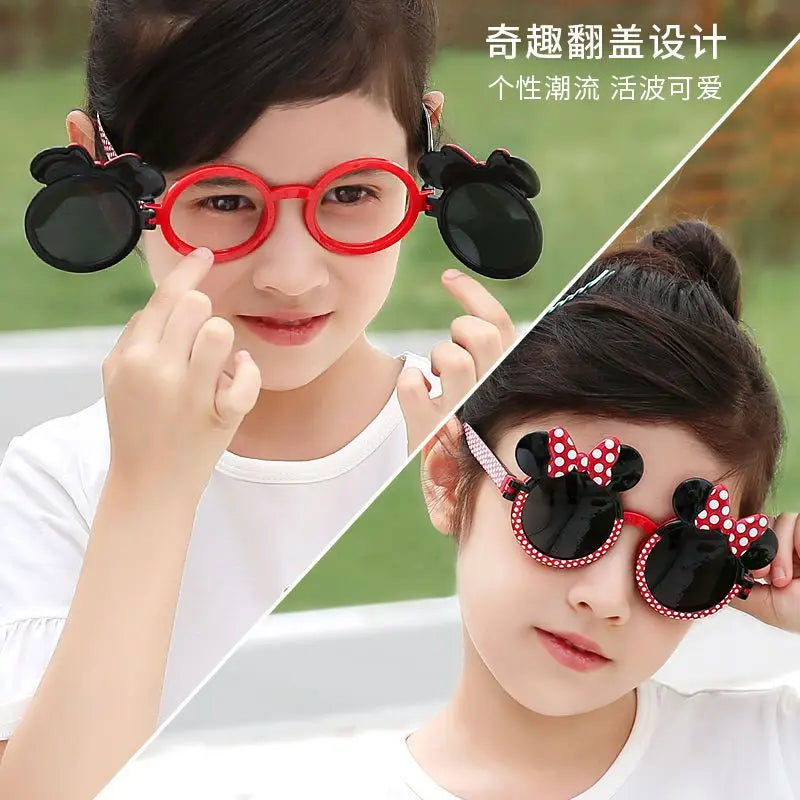 Minnie Mouse kids UV sunglasses