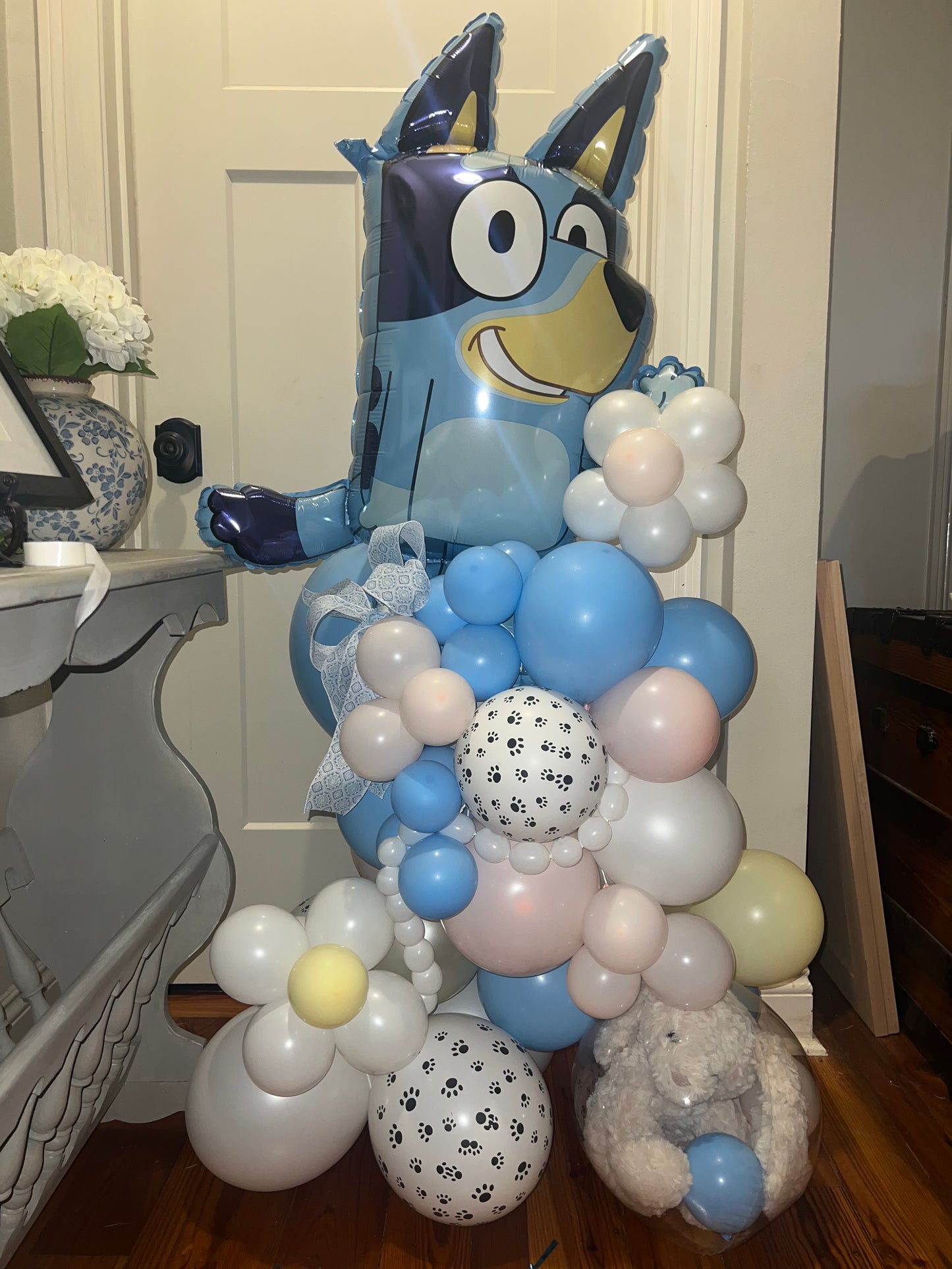 $35+ Balloon Centerpiece