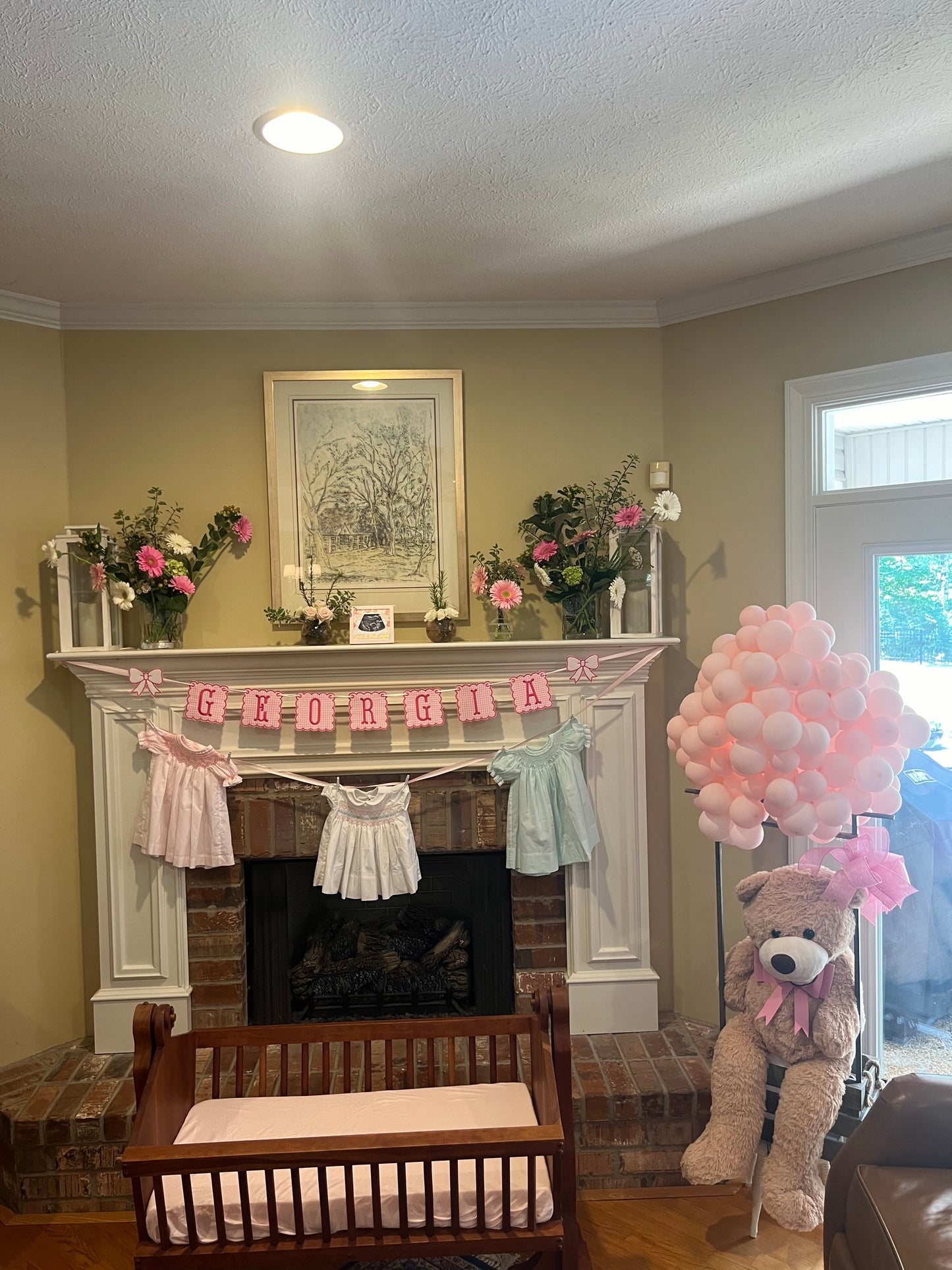 $35+ Balloon Centerpiece